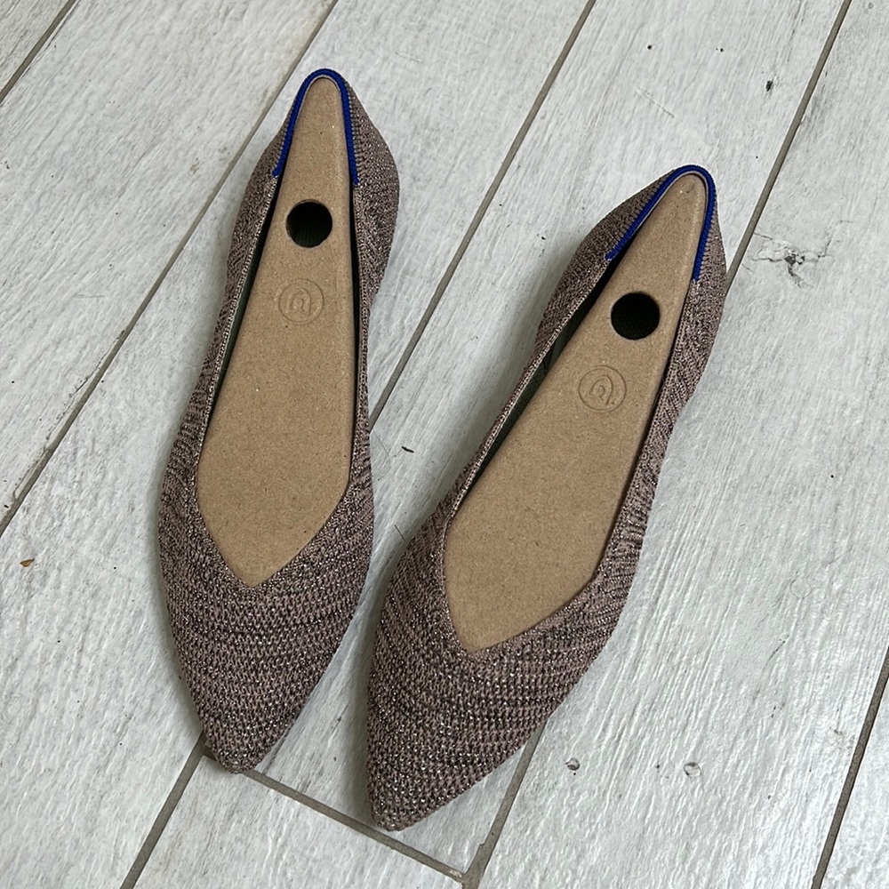 RETIRED Rothy’s Stardust Points, size 8.5